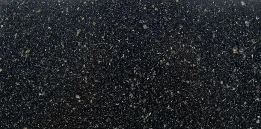 tekstura-karelskogo-granita-gabbro-diabaz